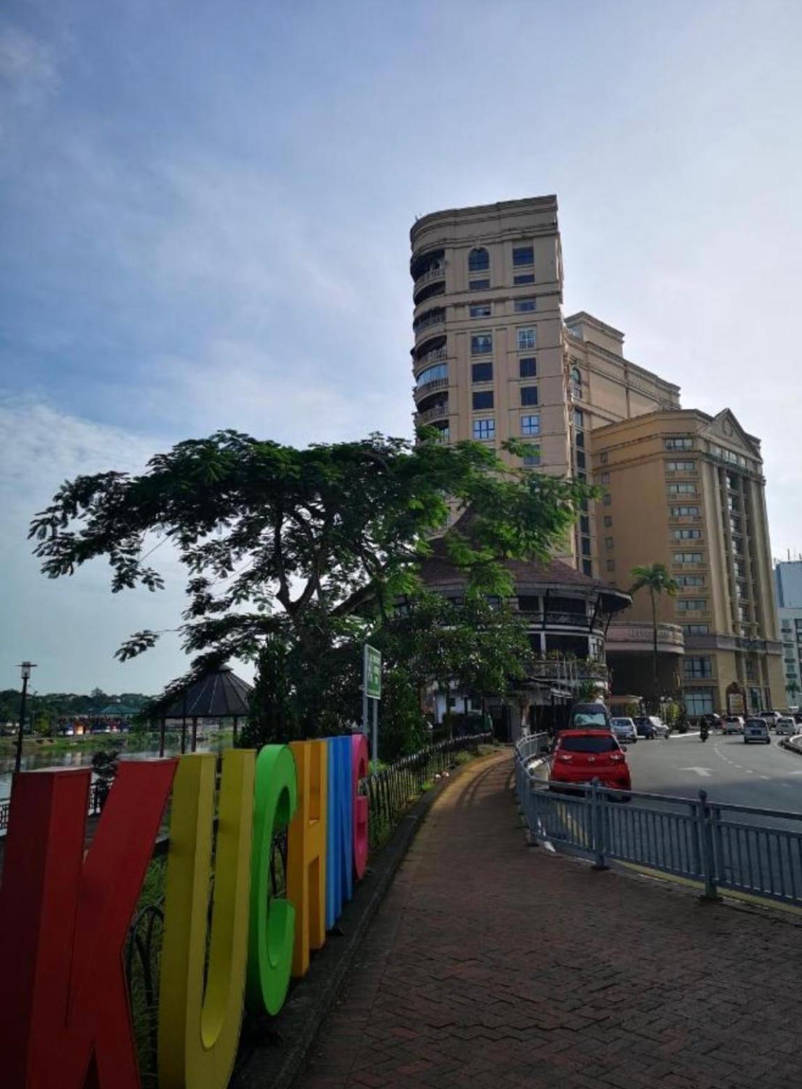Riverview Home @Waterfront Kch Kuching Exterior foto