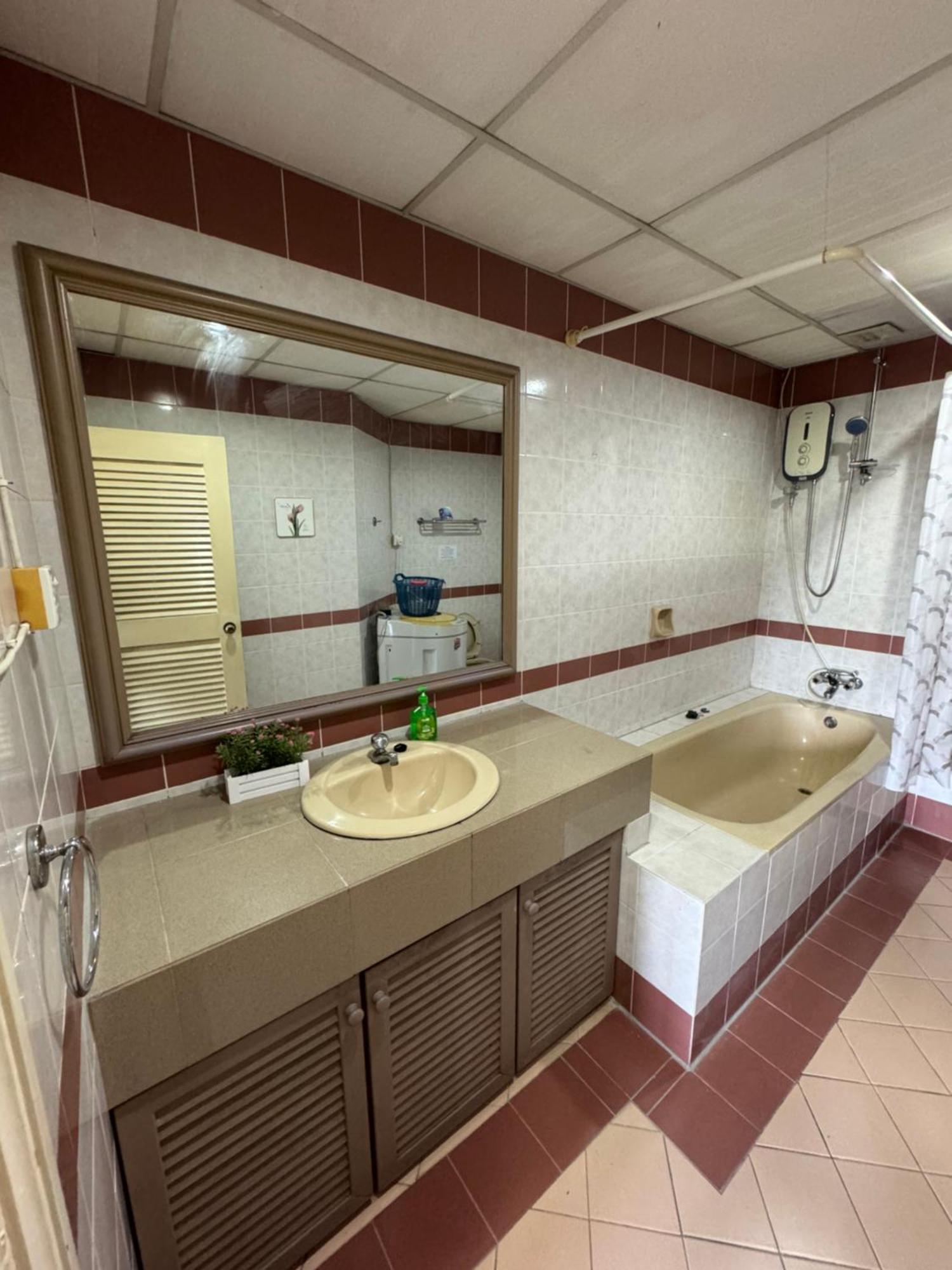 Riverview Home @Waterfront Kch Kuching Habitación foto